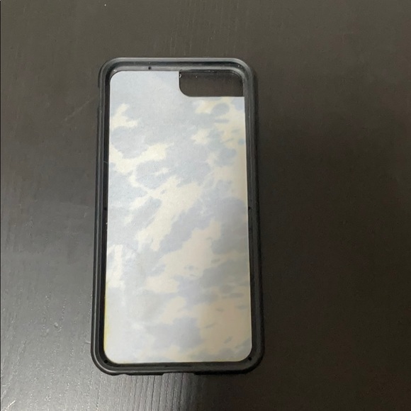 Wildflower iPhone 8 Plus case - Picture 2 of 2